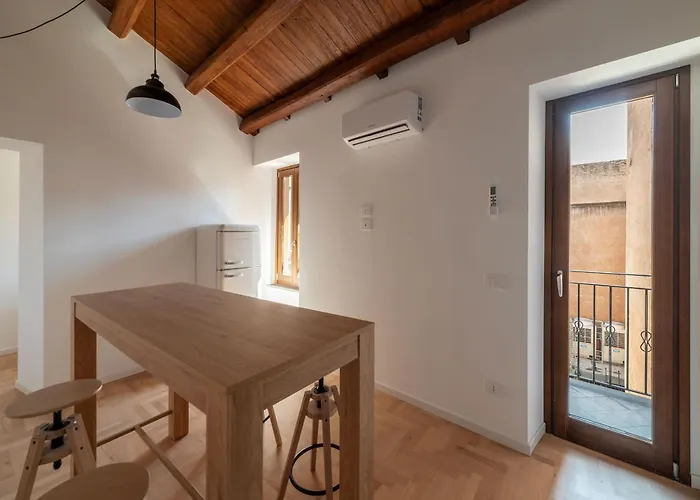 Appartement Joivy Comfort Near The Colosseum Rome